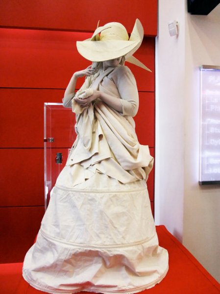 Statue vivante - Living statue - 生きた彫刻