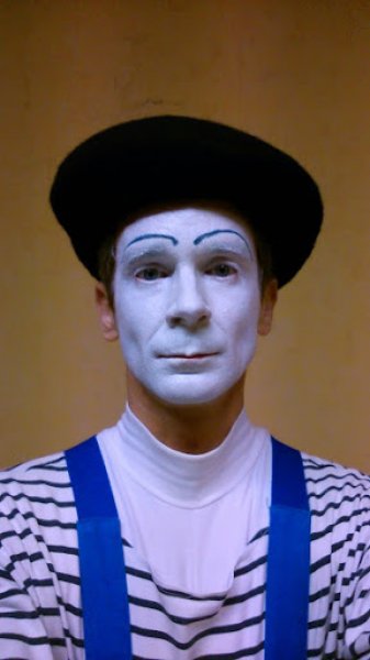 « Mime Suiveur » | Chennevières sur Marne (94)