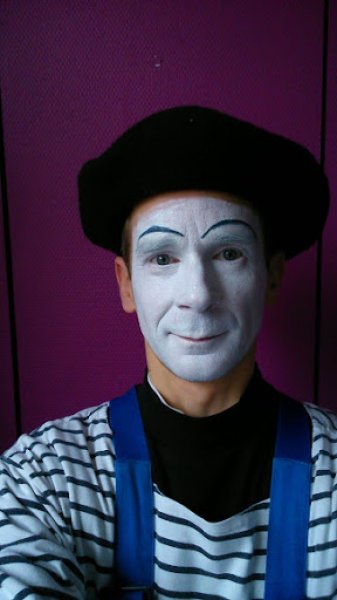 « Mime Suiveur » | Saint-Lô (50)