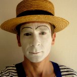 « Mime Suiveur » | FIGEAC (46)