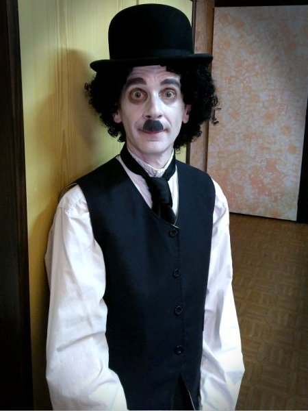 « Charlot » | MESSAS (45)